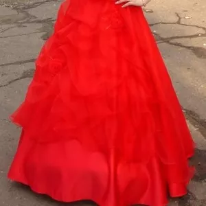 Продам вечернее  красное платье